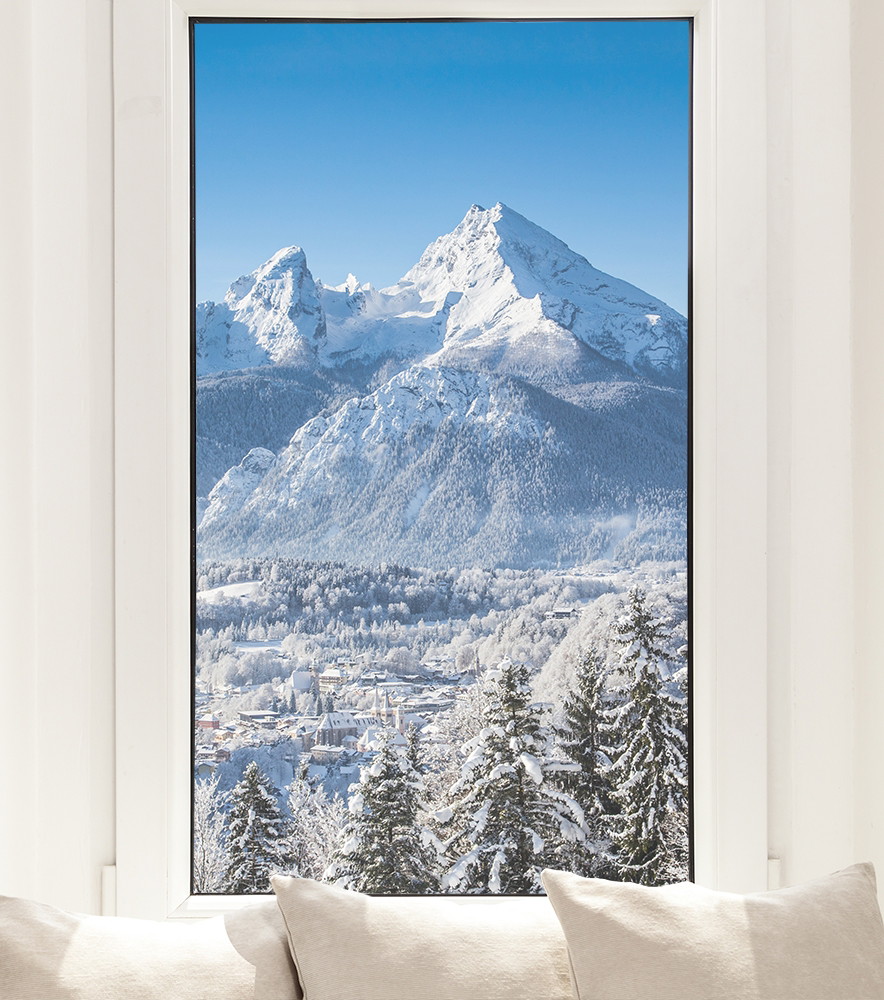 Raamfolie - De besneeuwde Watzmann in de winter