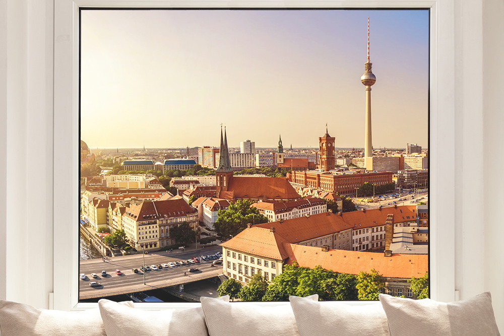 Folia okienna - panorama Berlina wieczorem