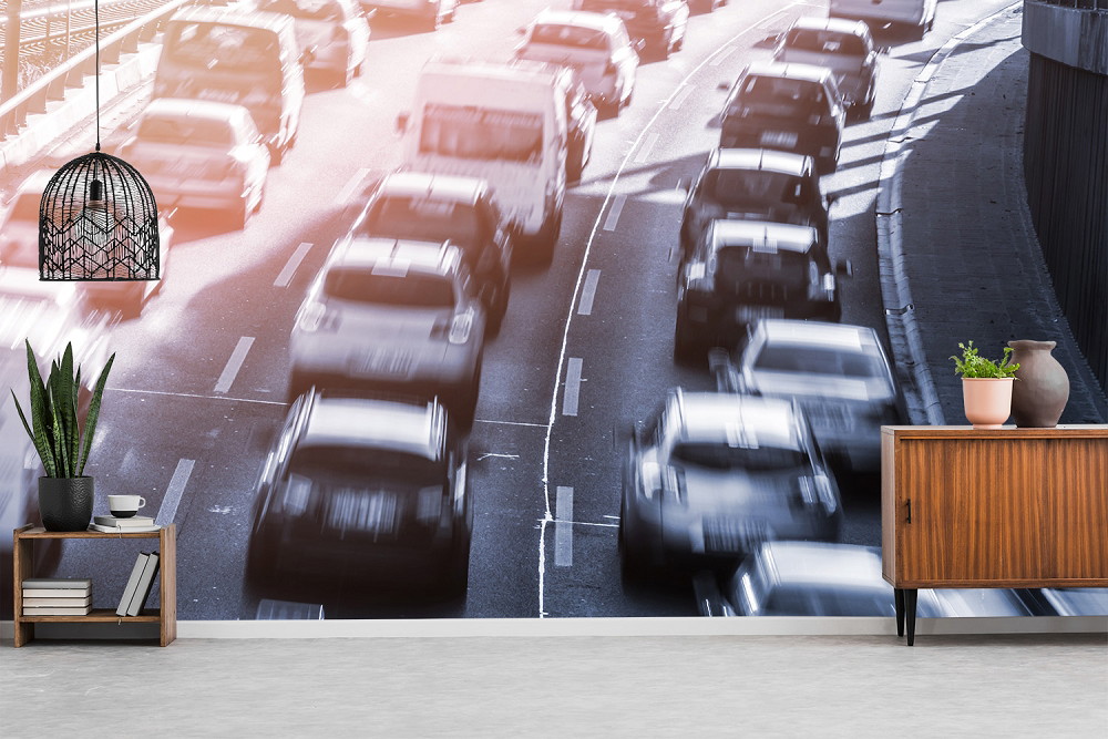 Fototapeta przedstawiająca ruchliwą autostradę jako dekoracja ścienna w nowoczesnym pomieszczeniu