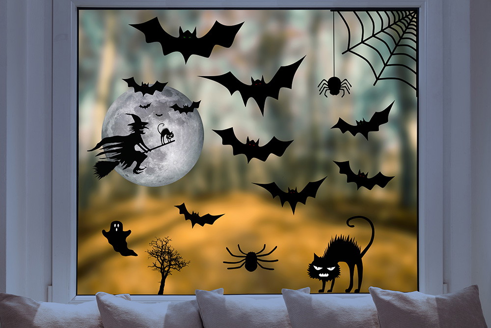 Fototapete - Halloween-Dekoration: Hexe, Fledermäuse, Spinnen und Katze vor Vollmond