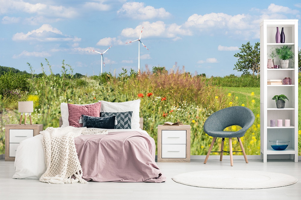 Fototapete - Schlafzimmer mit Landschaftstapete von Windrädern und blühender Natur