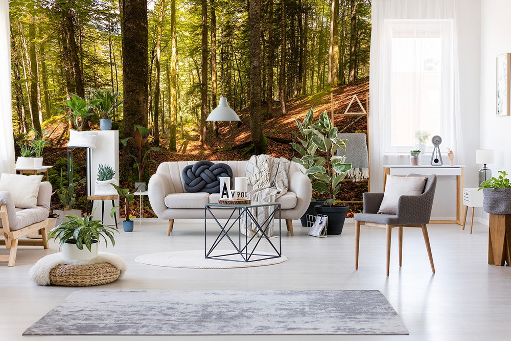 Fototapete - Wohnzimmer mit Waldmotiv im Hintergrund und moderner Einrichtung