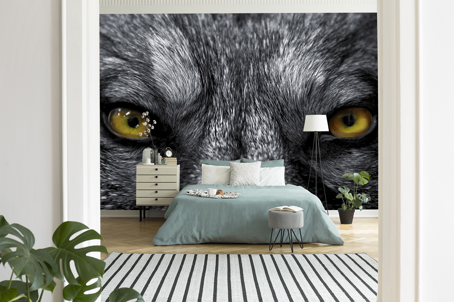 Fotobehang - Grote afbeelding van mysterieuze wolvenogen in de slaapkamer.