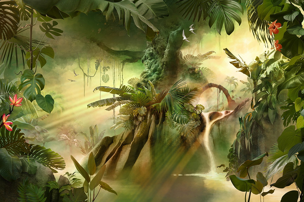 Fotobehang - Een indrukwekkend jungle-tafereel met tropische planten, een waterval en zacht zonlicht dat door de bladeren schijnt.